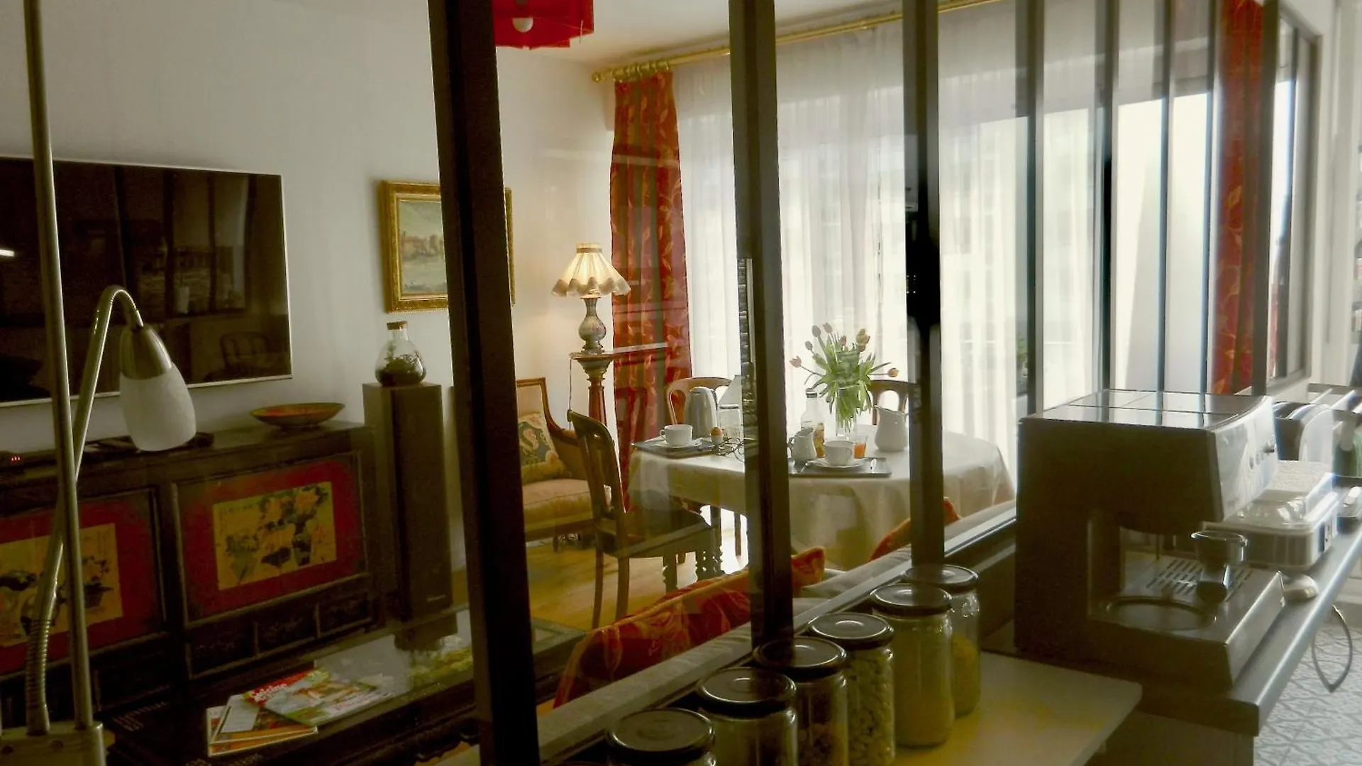 Deux Pieces De Standing, Climatise Apartment Paris